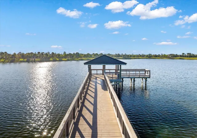 73rd image of 7636 Kirkland Cvs, Lakewood Ranch, FL 34202 | MLS# A4703628