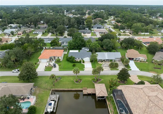 4th image of 28 Fleming Ct, Palm Coast, FL 32137 | MLS# FC320857