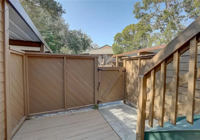 5th image of 1106 Lennox Rd W, Palm Harbor, FL 34683 | MLS# TB8541055
