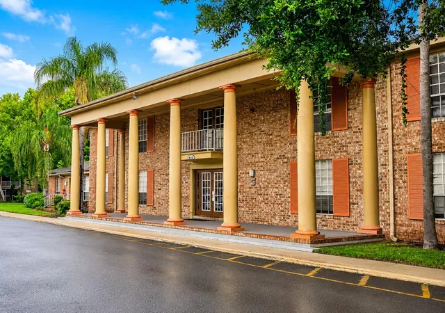 2nd image of 2305 Haywood Ct, MAITLAND, FL 32751