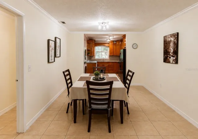 3rd image of 2305 Haywood Ct, MAITLAND, FL 32751