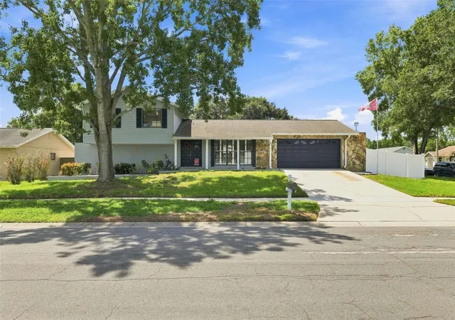 51st image of 15868 Country Lake Dr, Tampa, FL 33624 | MLS# W7888793