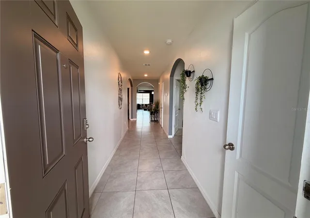 Photo 3 of Single family home for sale at 233 Tiffany Ct, Kissimmee, FL 34758 | MLS# S5156032 | Listing updated on 2026-10-03