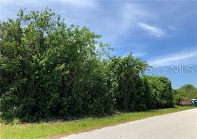 2nd image of 9323 Tacoma Ave, Englewood, FL 34224 | MLS# TB8541065