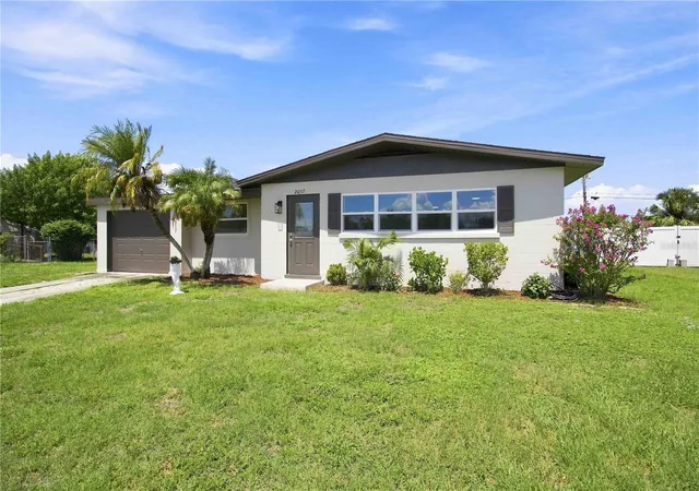 1st image of 2057 Garden Pkwy, Bradenton, FL 34205 | MLS# A4703632