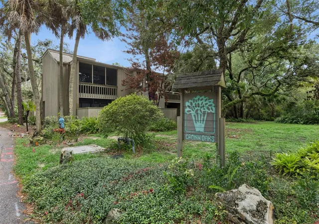 2nd image of 203 Crown Oaks Wy, LONGWOOD, FL 32779