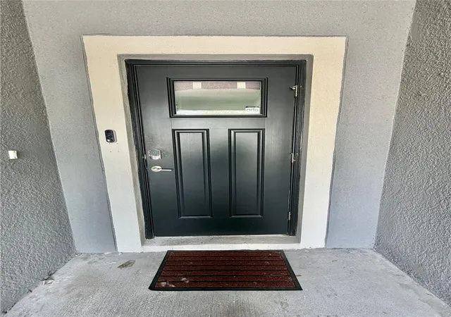 Photo 3 of Townhouse for sale at 2578 Charlan Ct, Holiday, FL 34690 | MLS# W7888795 | Listing updated on 2026-10-02