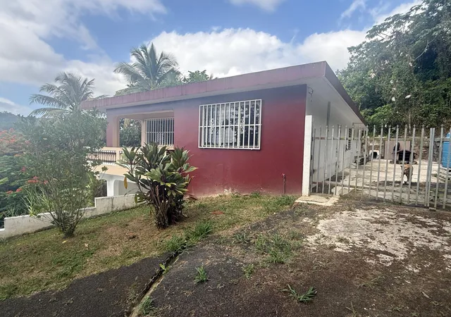 Photo 2 of Sale Pending at Barrio Santa Olaya Sector Collores, Bayamon, PR 00956 | MLS# PR9123590 | Listing updated on 2026-08-28