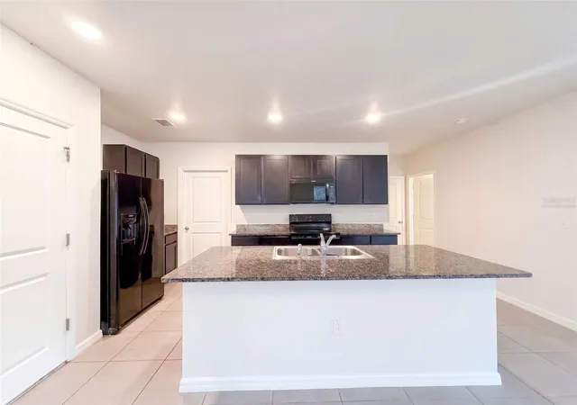 2nd image of 16805 Trite Bend St, Wimauma, FL 33598 | MLS# O6435468