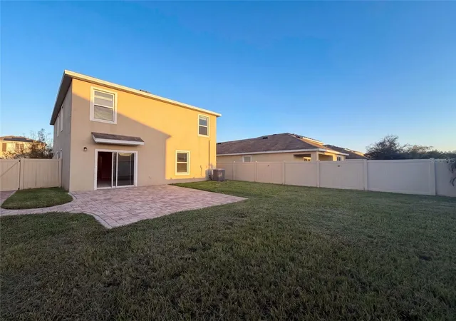 28th image of 16805 Trite Bend St, Wimauma, FL 33598 | MLS# O6435468