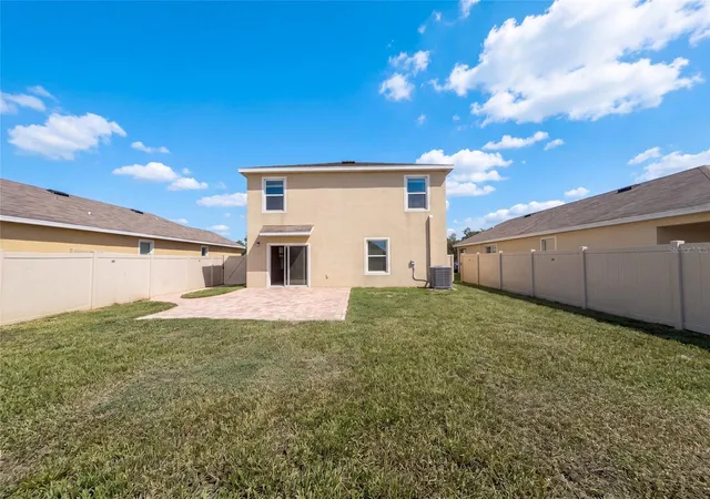 5th image of 16805 Trite Bend St, Wimauma, FL 33598 | MLS# O6435468