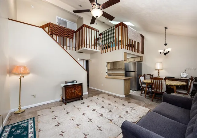 3rd image of 4704 Sw 67Th Ter, Gainesville, FL 32608 | MLS# GC542907