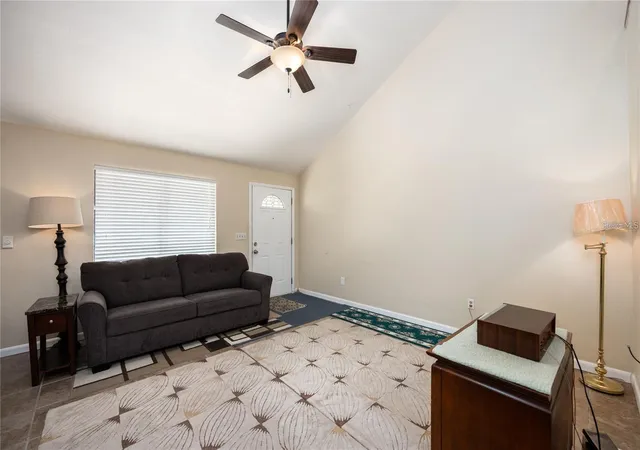 4th image of 4704 Sw 67Th Ter, Gainesville, FL 32608 | MLS# GC542907