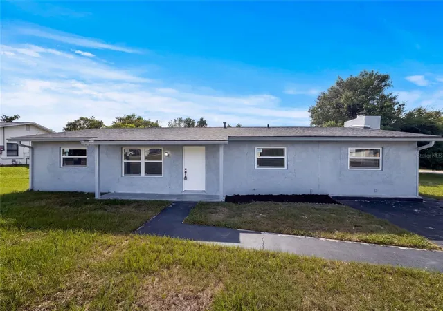 18th image of 2096 W Atmore Cir, Deltona, FL 32725 | MLS# O6435476