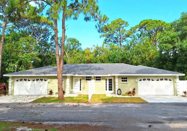 1st image of 1213 Benedict Ct, Sarasota, FL 34237 | MLS# TB8541085