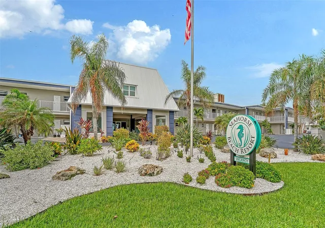 1st image of 3453 Gulf Of Mexico Dr #200, Longboat Key, FL 34228 | MLS# A4703638