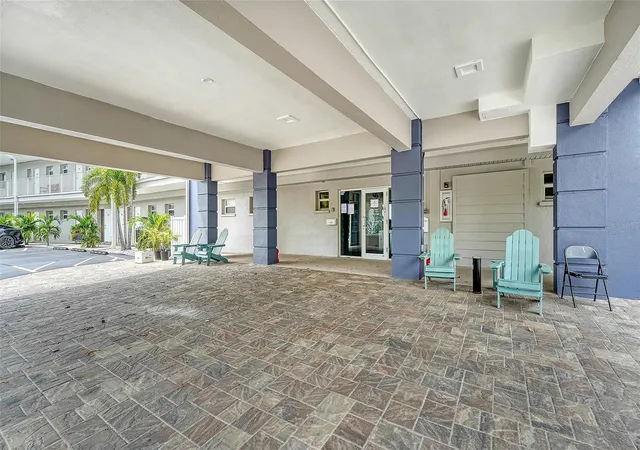 30th image of 3453 Gulf Of Mexico Dr #200, Longboat Key, FL 34228 | MLS# A4703638