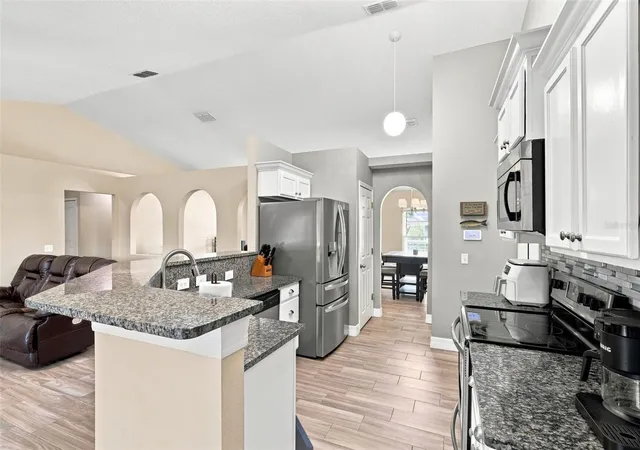 2nd image of 1307 Lydia Dr, Deltona, FL 32725 | MLS# V4950862