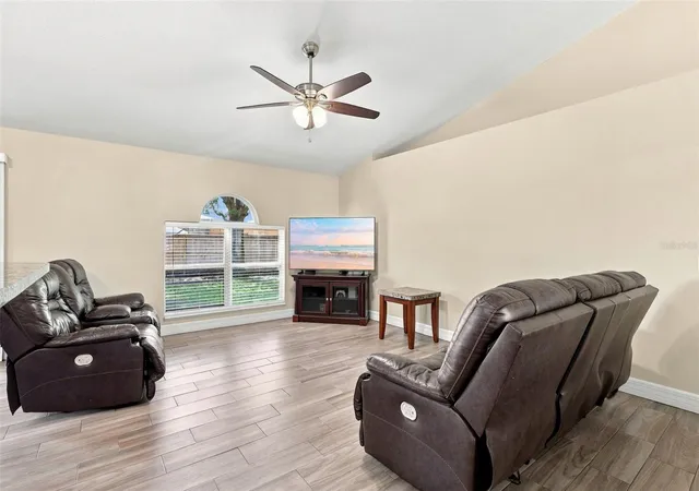 3rd image of 1307 Lydia Dr, Deltona, FL 32725 | MLS# V4950862