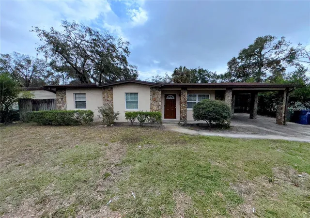 2nd image of 3011 E Flora St, Tampa, FL 33610 | MLS# TB8541095