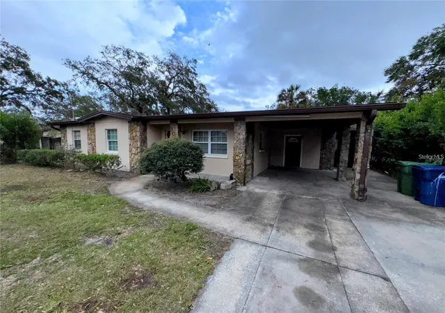 3rd image of 3011 E Flora St, Tampa, FL 33610 | MLS# TB8541095