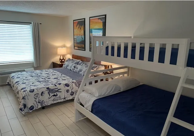 2nd image of 7150 N Tamiami Trl #N420, Sarasota, FL 34243 | MLS# A4703639