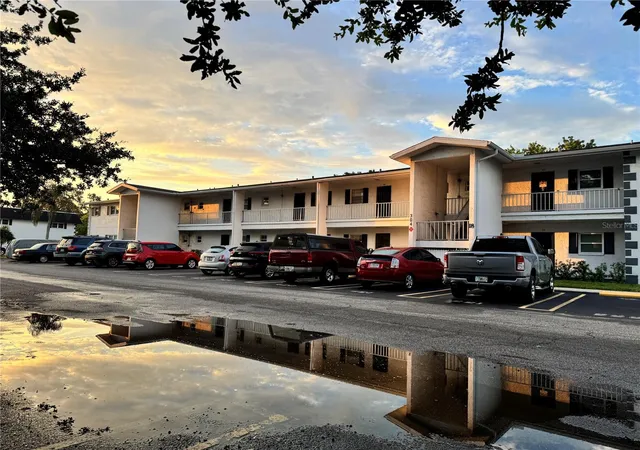 1st image of 304 46th Avenue Ter W #421, Bradenton, FL 34207 | MLS# TB8541098