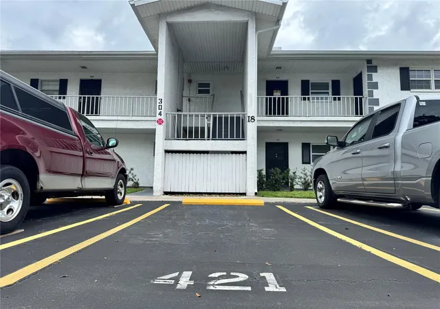 2nd image of 304 46th Avenue Ter W #421, Bradenton, FL 34207 | MLS# TB8541098