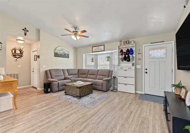 4th image of 8426 Se 156Th St, Summerfield, FL 34491 | MLS# TB8541101