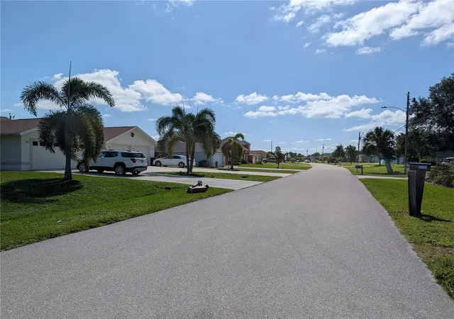 18th image of 216 Sw 12th St, Cape Coral, FL 33991 | MLS# A4703640