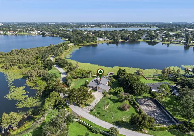 1st image of 25 Lakewood Cswy, Winter Haven, FL 33884 | MLS# O6435502