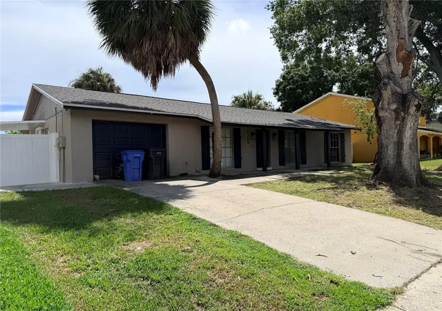 Photo 1 of Single family home for sale at 8209 Vassar Cir, Tampa, FL 33634 | MLS# TB8541114 | Listing updated on 2026-10-03