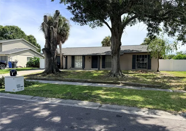 Photo 2 of Single family home for sale at 8209 Vassar Cir, Tampa, FL 33634 | MLS# TB8541114 | Listing updated on 2026-10-03