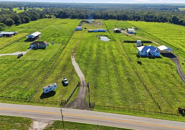 Land for sale at 3130 Se Airport Rd, ARCADIA, FL 34266 | MLS# C7529834
