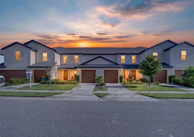 1st image of 1556 Wynford Cir, Tavares, FL 32778 | MLS# O6435519