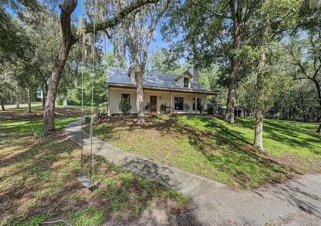 2nd image of 4229 Bessemer Rd, Brooksville, FL 34602 | MLS# TB8541131