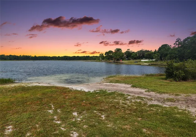 2nd image of 17911 Beach St, Umatilla, FL 32784 | MLS# G5116752