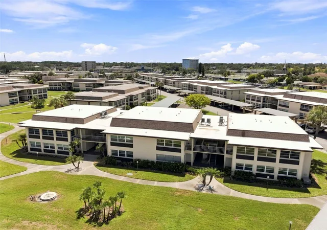 Photo 4 of Condo for sale at 4715 Jasper Dr #103, New Port Richey, FL 34652 | MLS# W7888800 | Listing updated on 2026-08-28