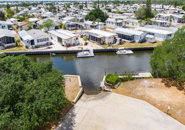 Photo 30 of Manufactured home for sale at 103 Saint George Ct, Apollo Beach, FL 33572 | MLS# TB8541141 | Listing updated on 2026-09-06
