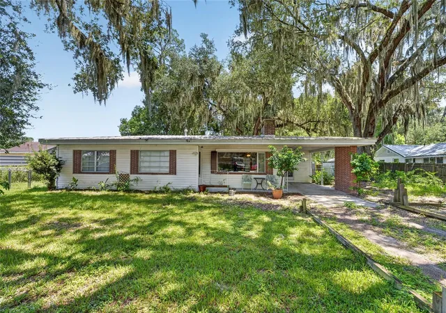 Photo 1 of Single family home for sale at 12345 Se 135th Court, Ocklawaha, FL 32179 | MLS# OM730832 | Listing updated on 2026-09-22