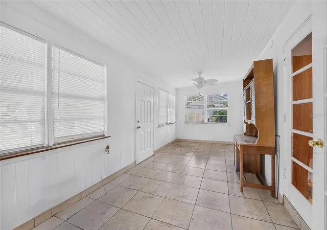 Photo 3 of Single family home for sale at 12345 Se 135th Court, Ocklawaha, FL 32179 | MLS# OM730832 | Listing updated on 2026-09-22