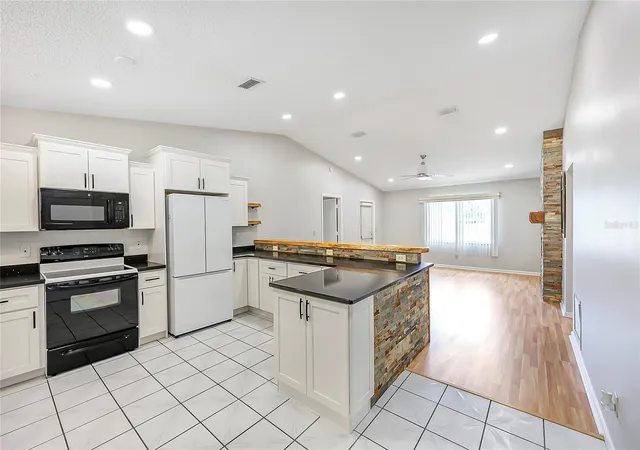 Photo 3 of House for sale at 9314 Sw 97Th Ln #A, Ocala, FL 34481 | MLS# O6435539 | Listing updated on 2026-09-24
