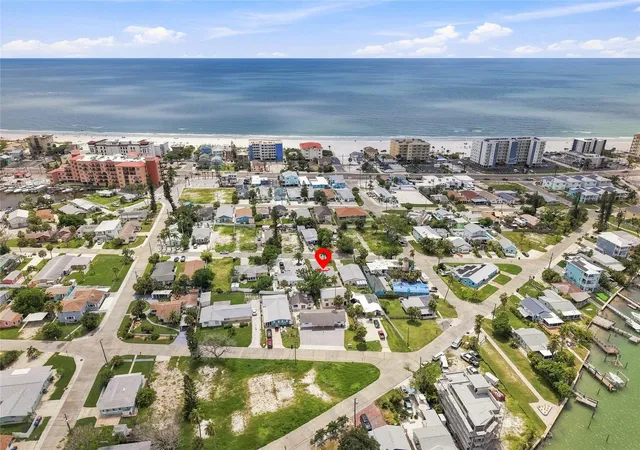 35th image of 13313 2nd St E, Madeira Beach, FL 33708 | MLS# TB8541145