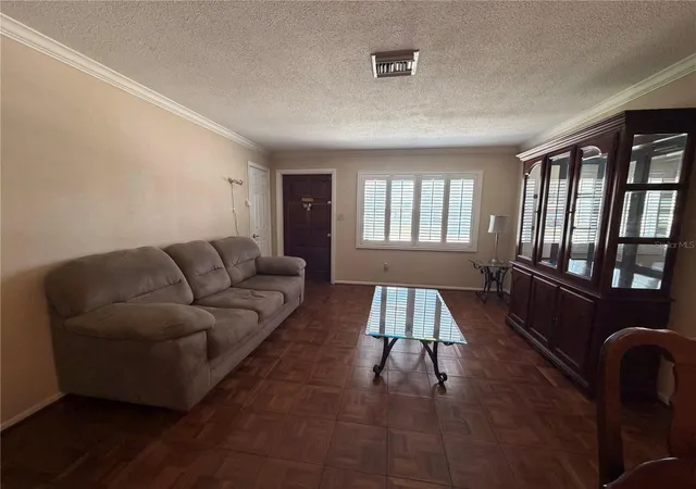 4th image of 6440 Appian Wy, Orlando, FL 32807 | MLS# O6435540