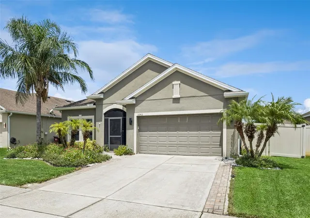 3rd image of 3942 Eternity Cir, St Cloud, FL 34772 | MLS# S5156056