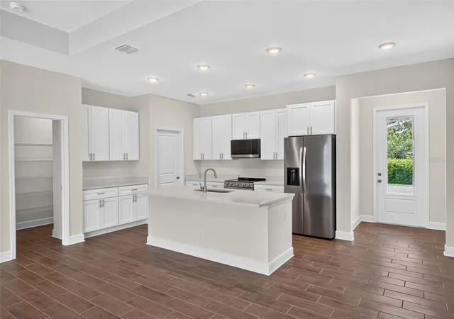 3rd image of 1237 Hinton St, Port Charlotte, FL 33952 | MLS# TB8541157
