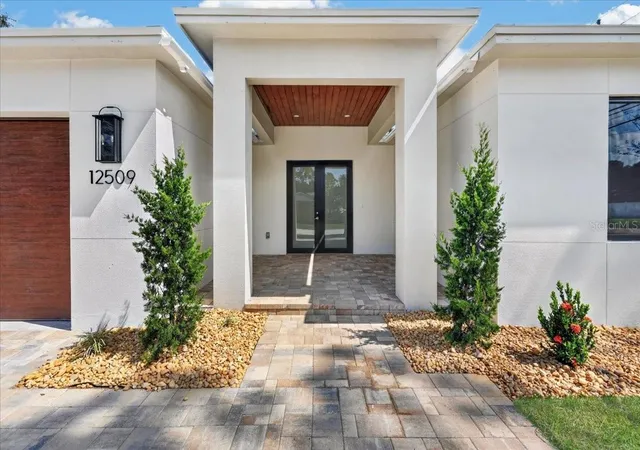 1st image of 12509 83rd Ave, Seminole, FL 33776 | MLS# L4964476
