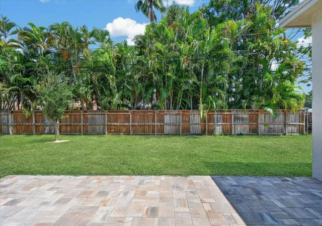41st image of 12509 83rd Ave, Seminole, FL 33776 | MLS# L4964476