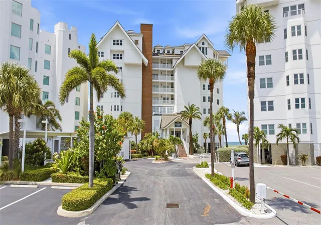 Photo 2 of Condo for sale at 1586 Gulf Blvd #2502, Clearwater Beach, FL 33767 | MLS# TB8541162 | Listing updated on 2026-10-09