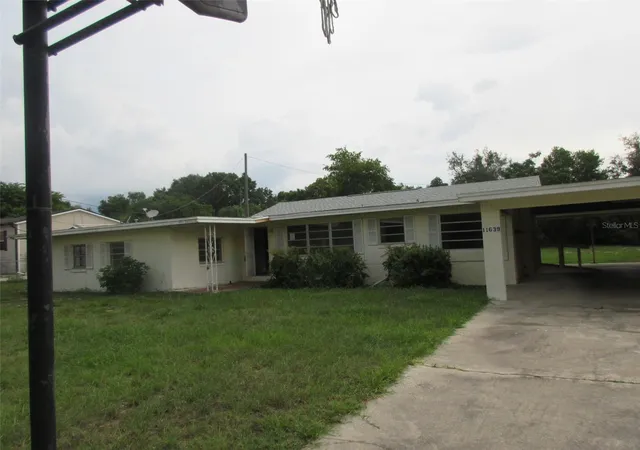 1st image of 11639 Huggins St, Leesburg, FL 34788 | MLS# G5116756